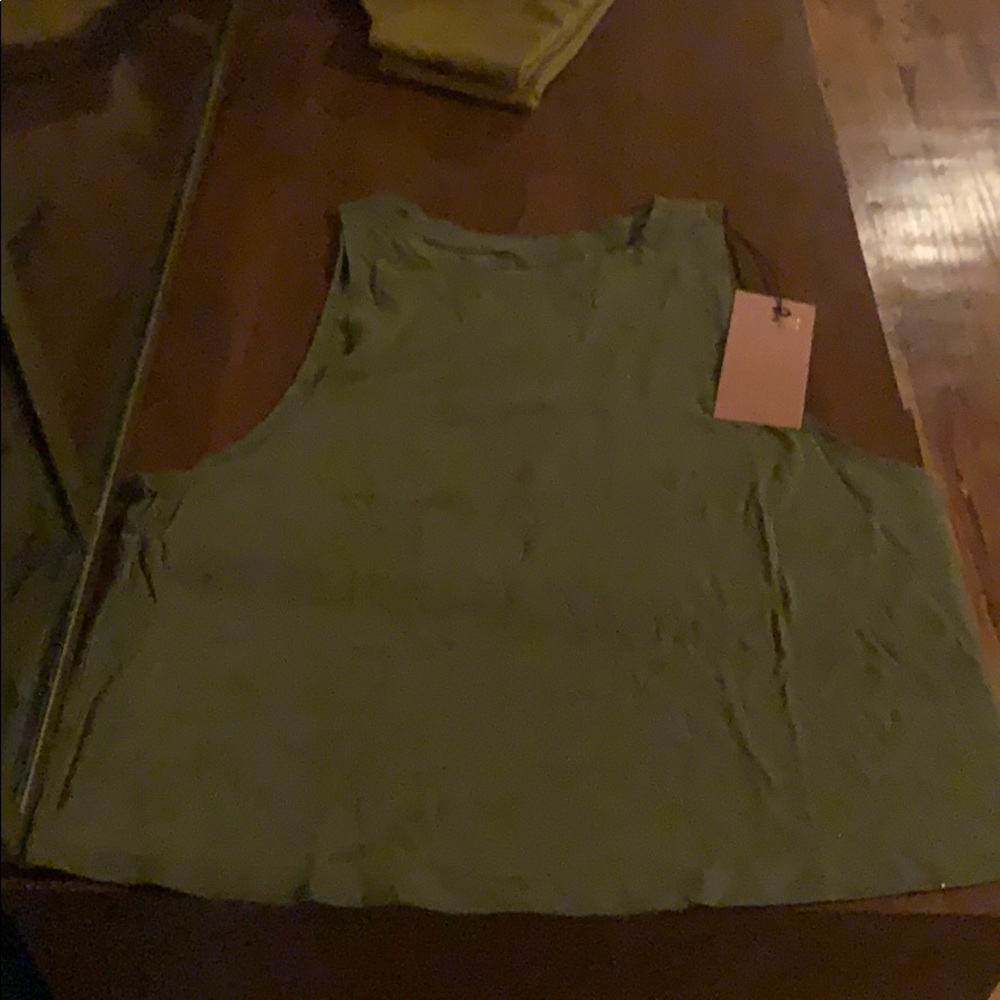 NWT Girlfriend Collective Tank